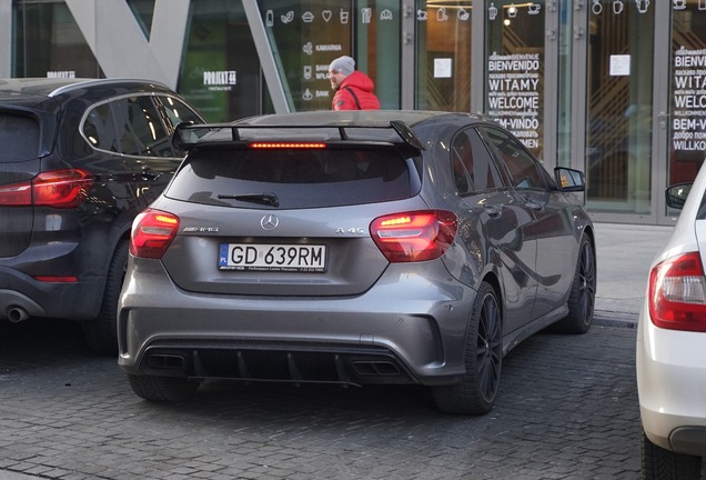 Mercedes-AMG A 45 W176 2015