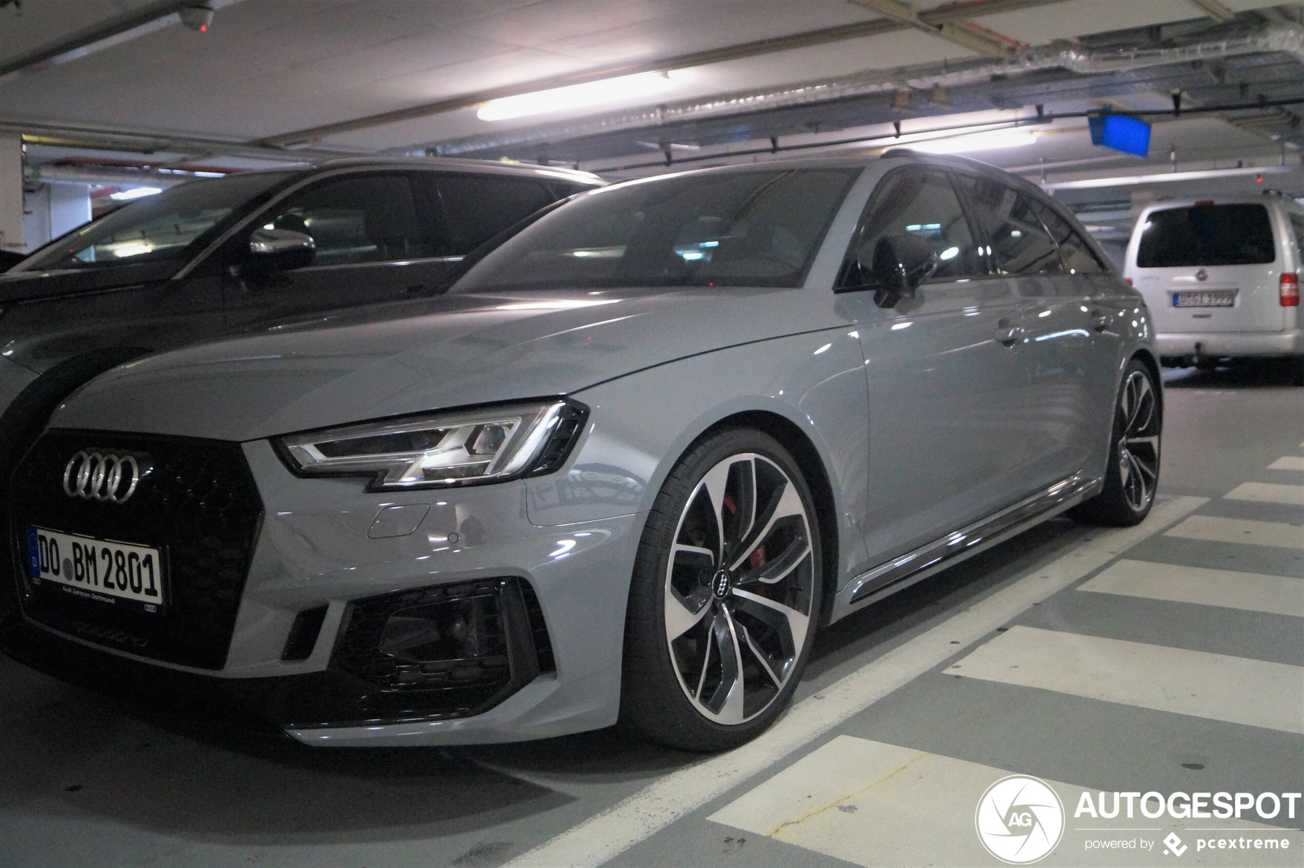 Audi RS4 Avant B9