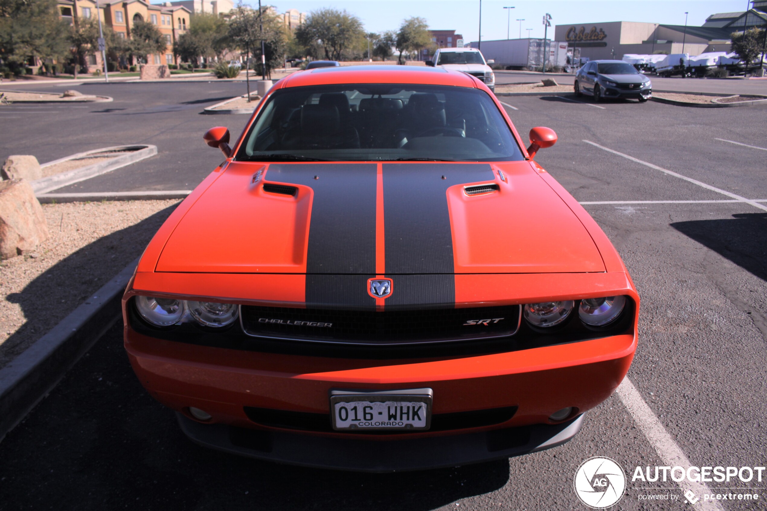 Dodge Challenger SRT-8