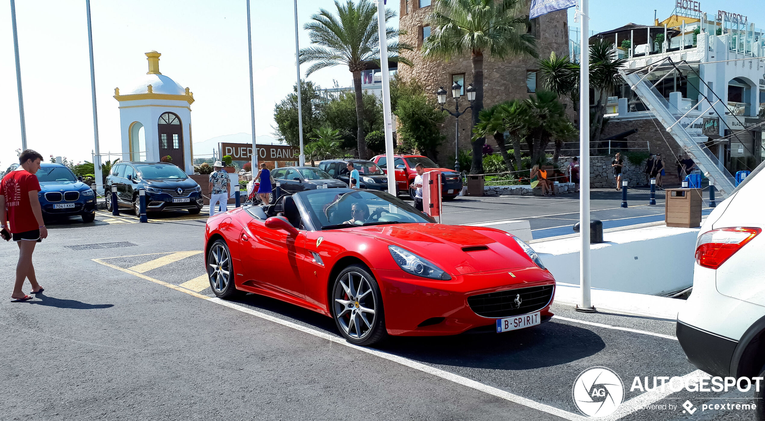 Ferrari California