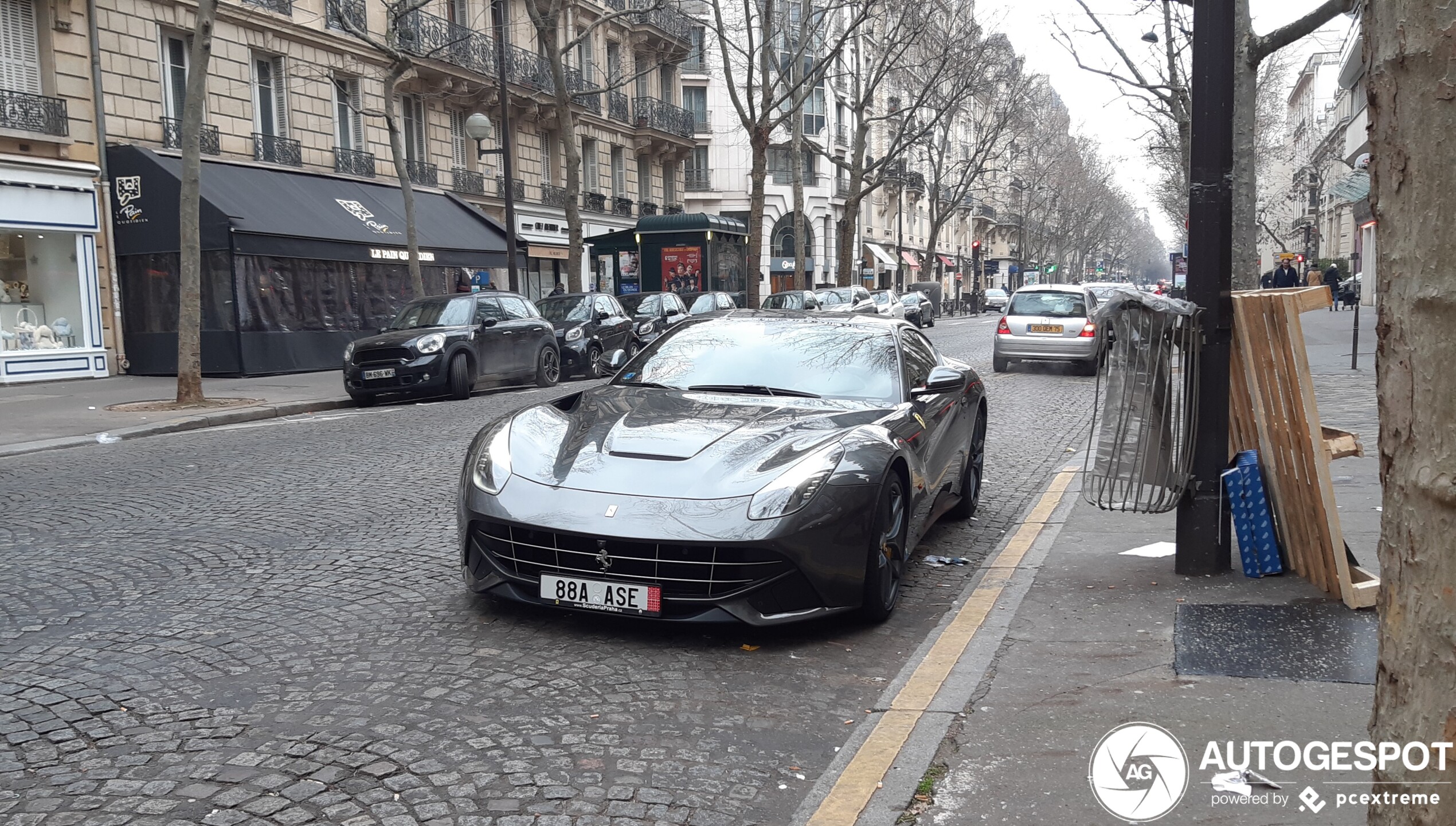 Ferrari F12berlinetta