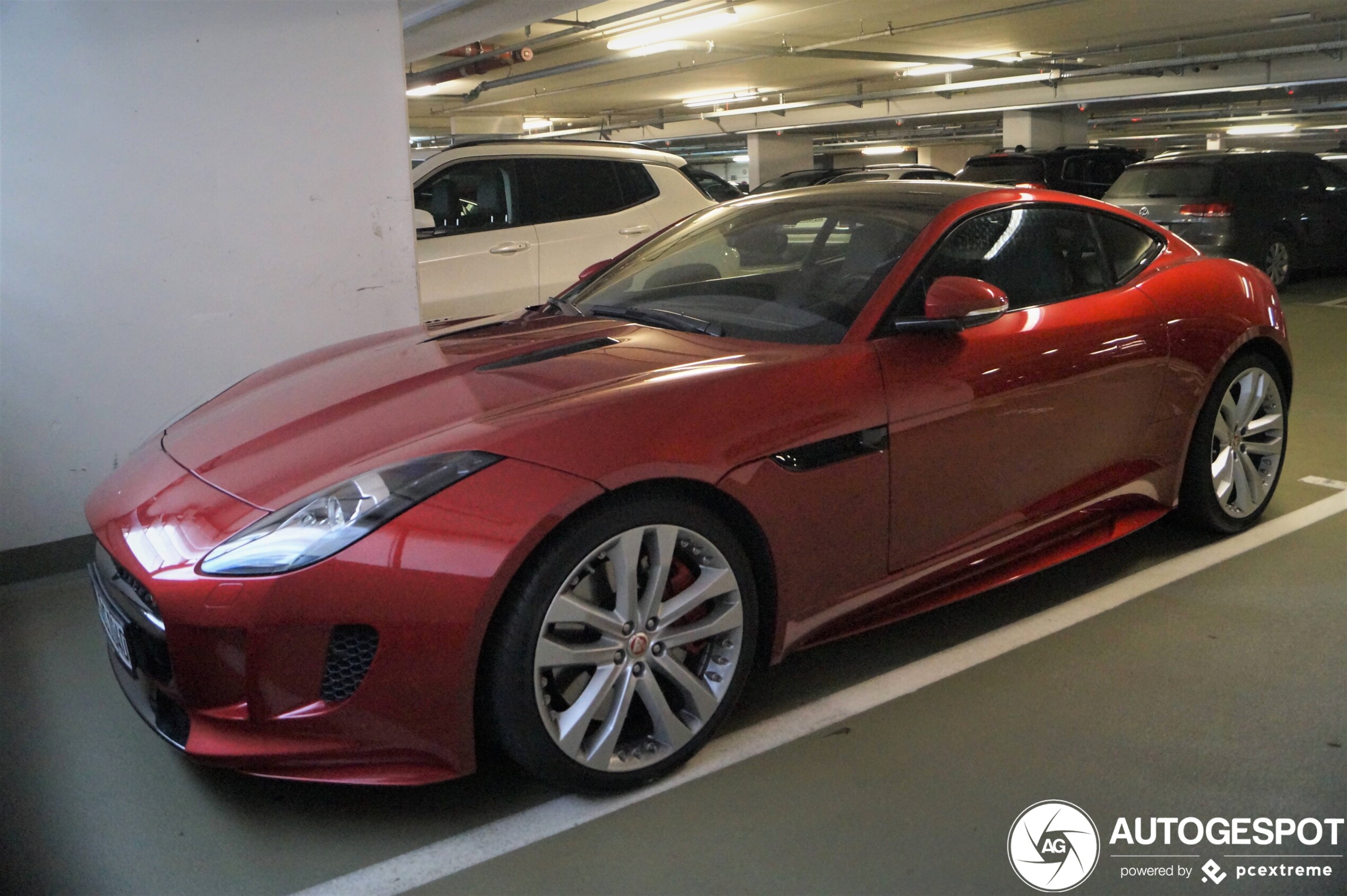 Jaguar F-TYPE R Coupé