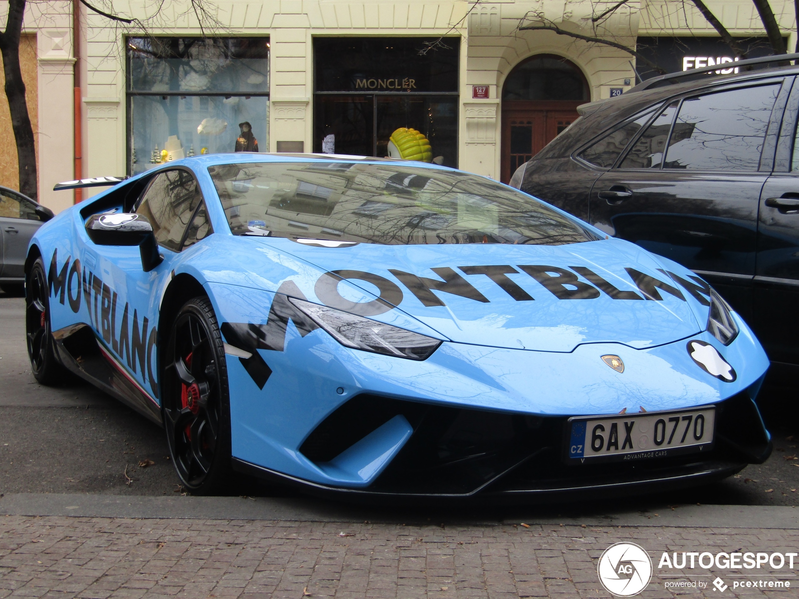 Lamborghini Huracán LP640-4 Performante