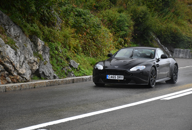 Aston Martin V12 Vantage S