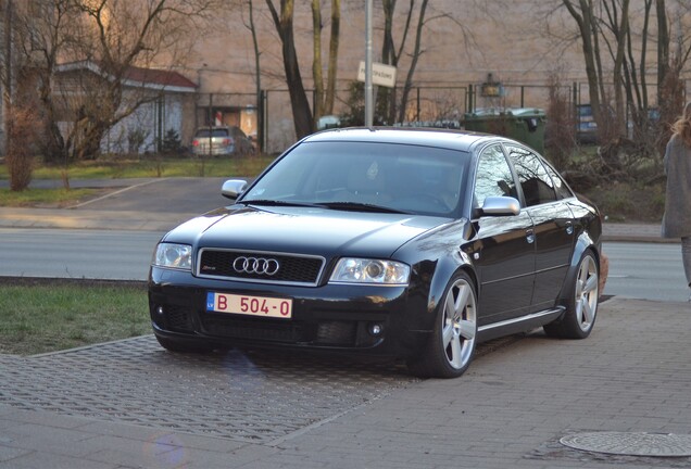 Audi RS6 Sedan C5