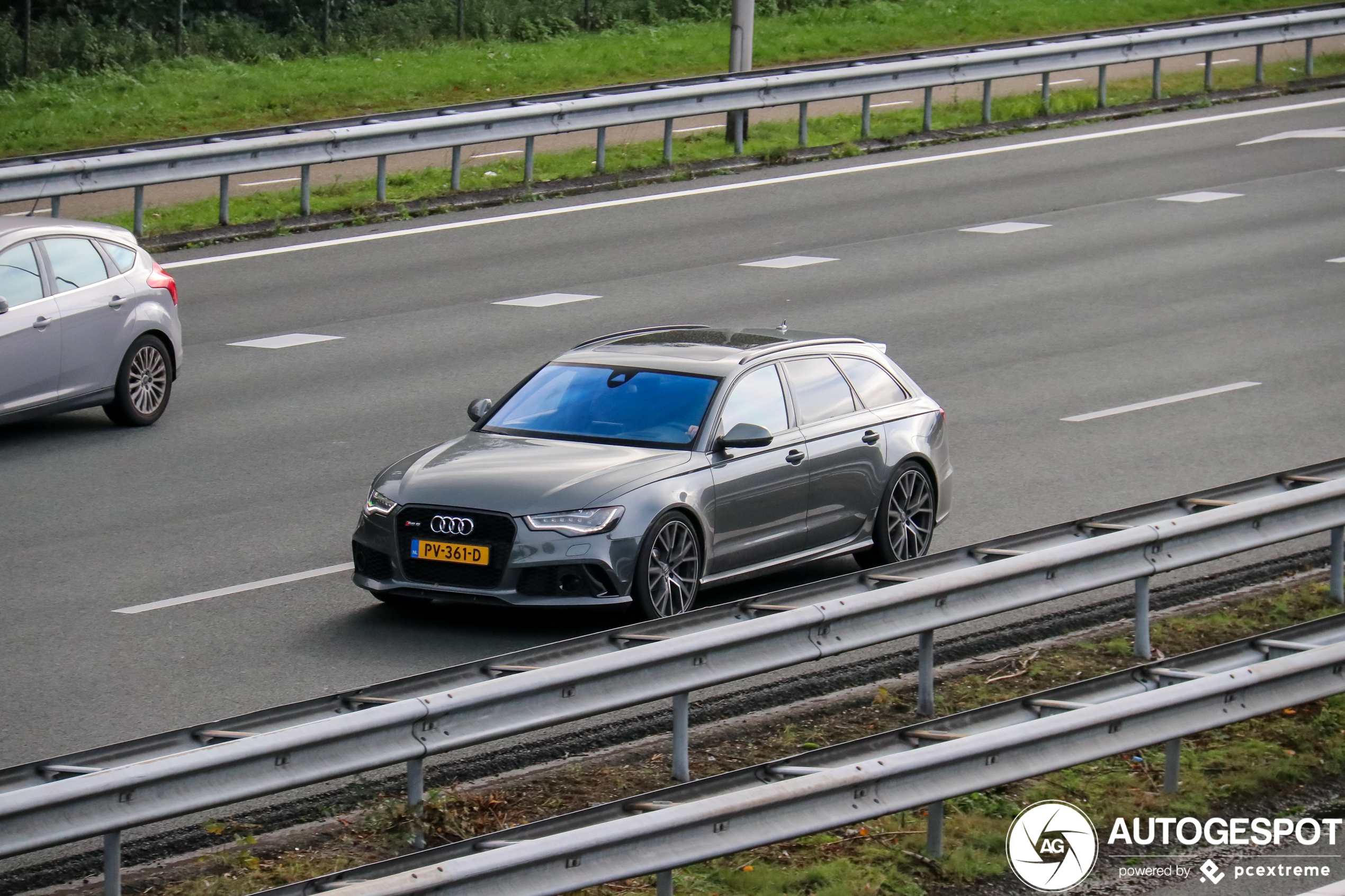 Audi RS6 Avant C7