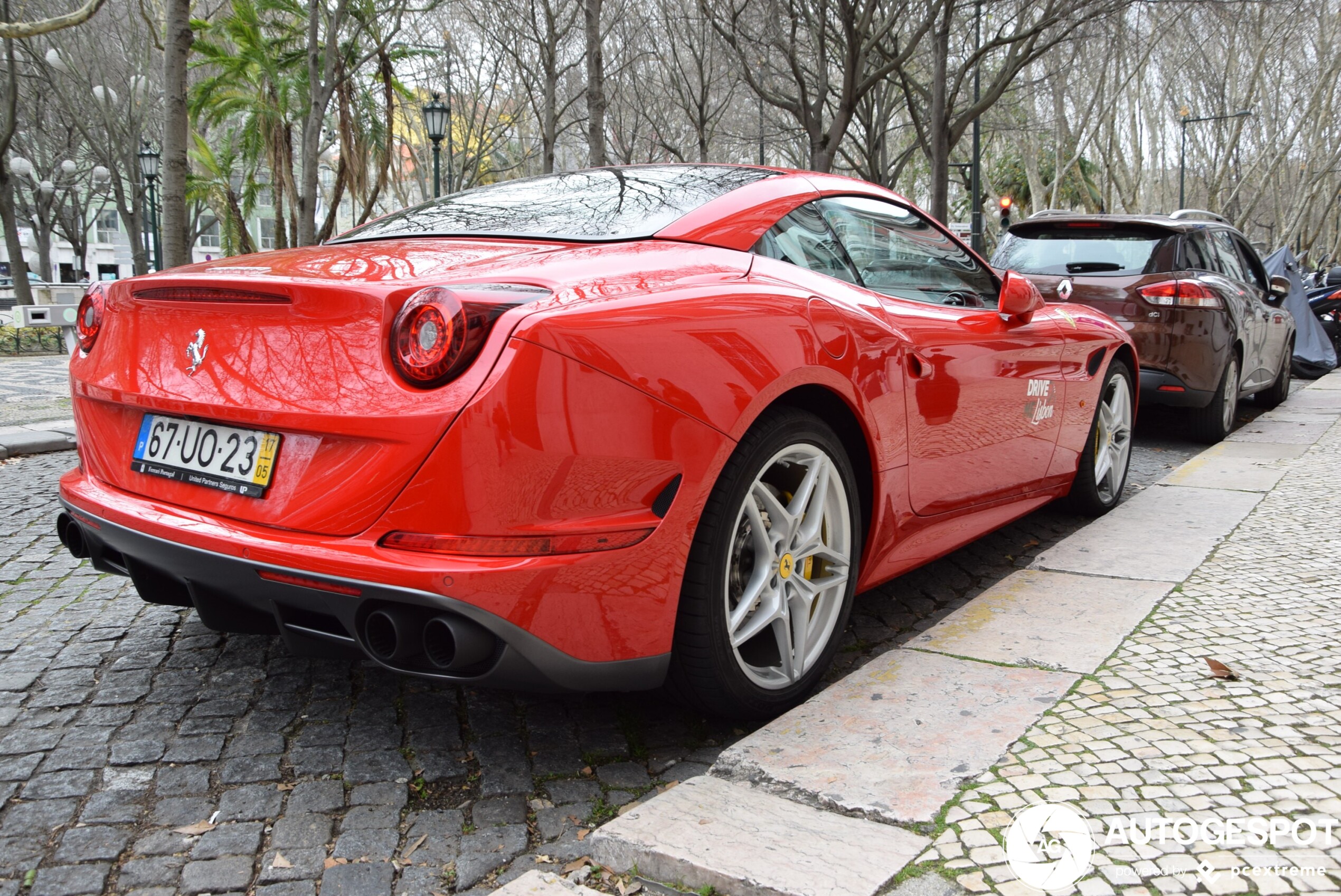 Ferrari California T