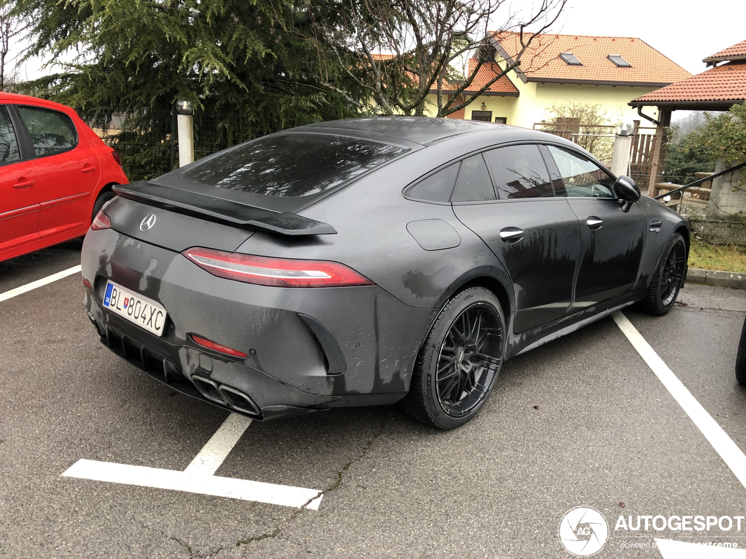 Mercedes-AMG GT 63 S X290