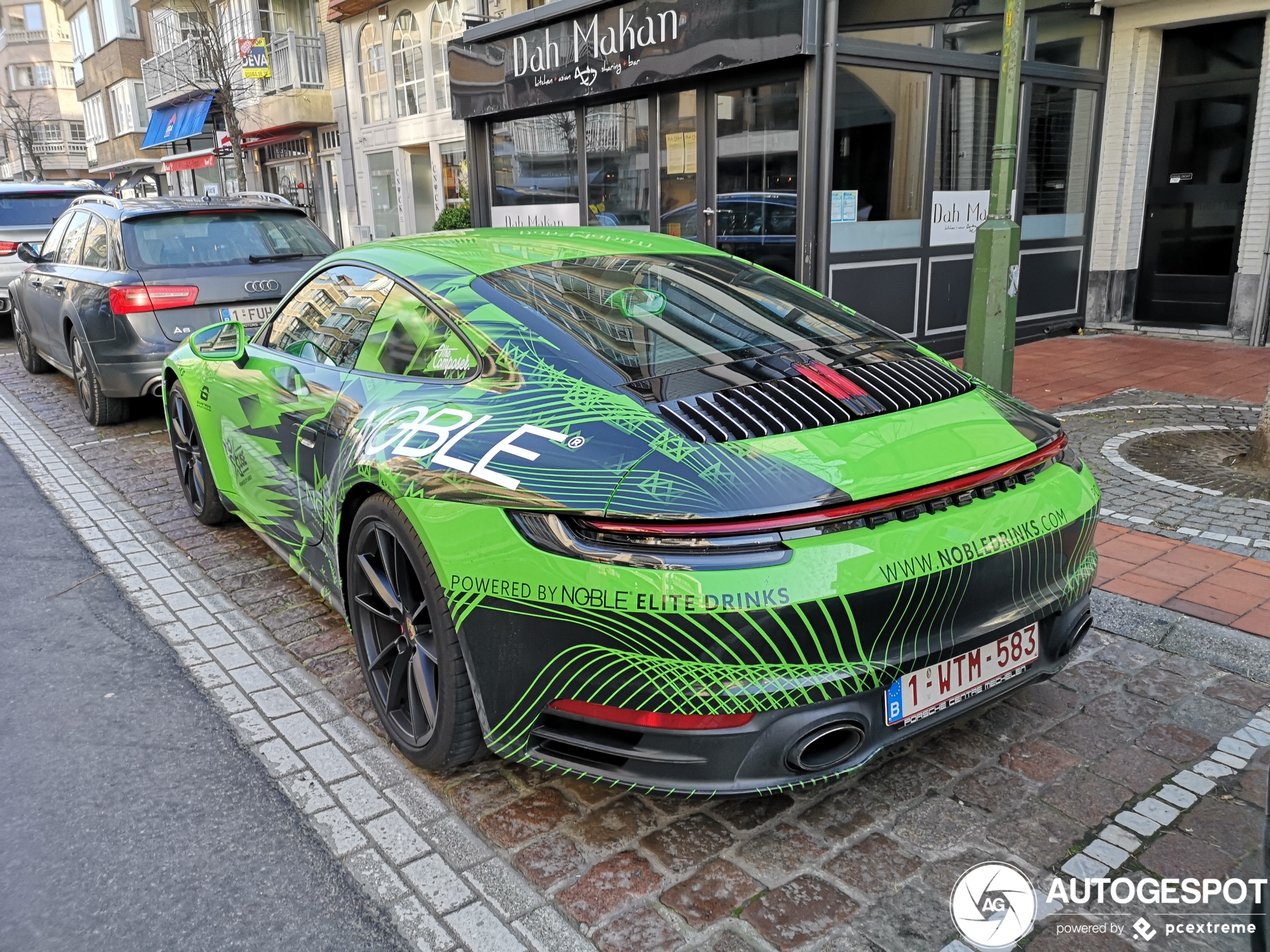 Porsche 992 Carrera 4S