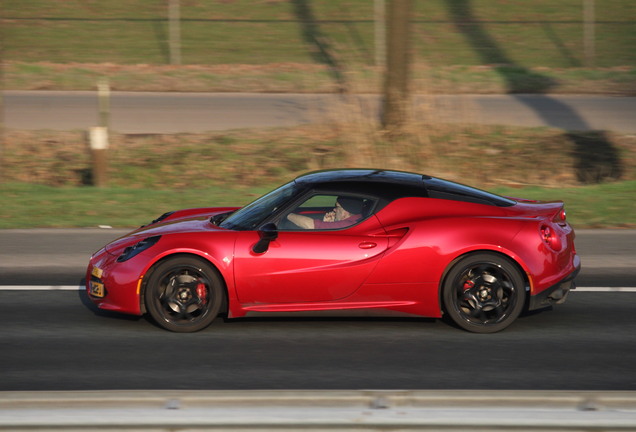 Alfa Romeo 4C Coupé