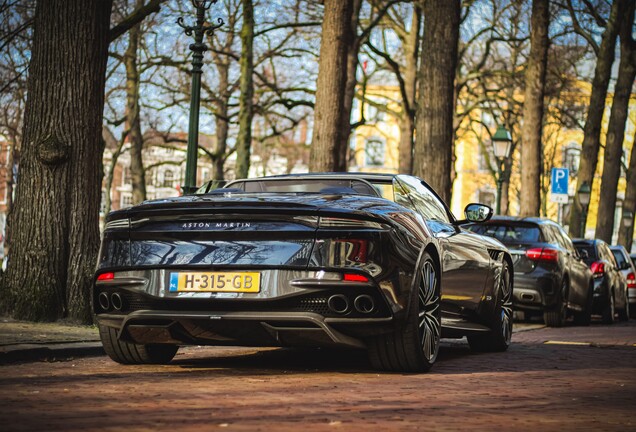 Aston Martin DBS Superleggera Volante