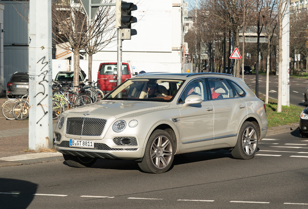 Bentley Bentayga V8