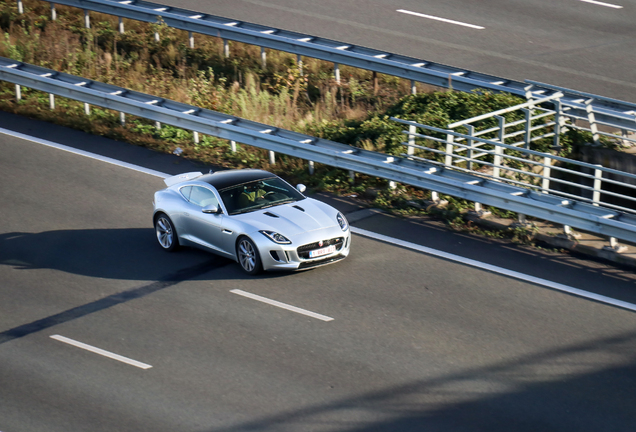 Jaguar F-TYPE S Coupé