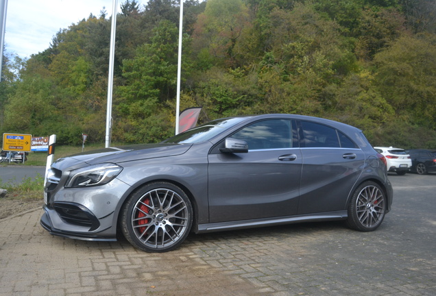 Mercedes-AMG A 45 W176 2015