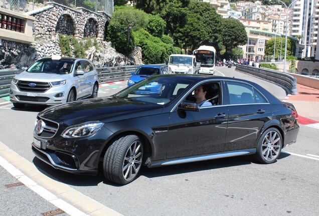 Mercedes-Benz E 63 AMG S W212