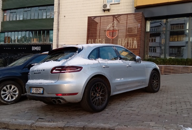 Porsche 95B Macan GTS