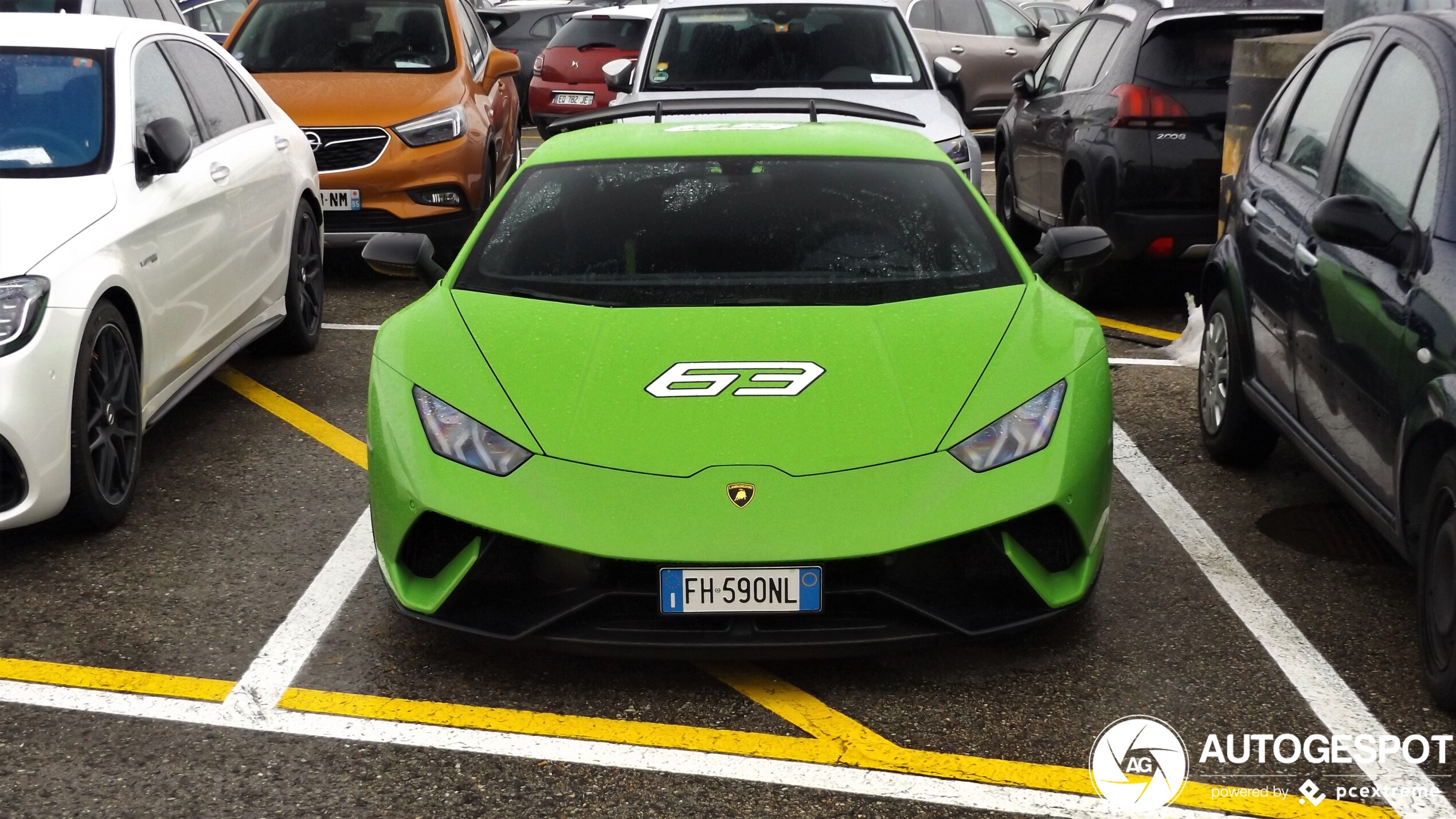 Lamborghini Huracán LP640-4 Performante