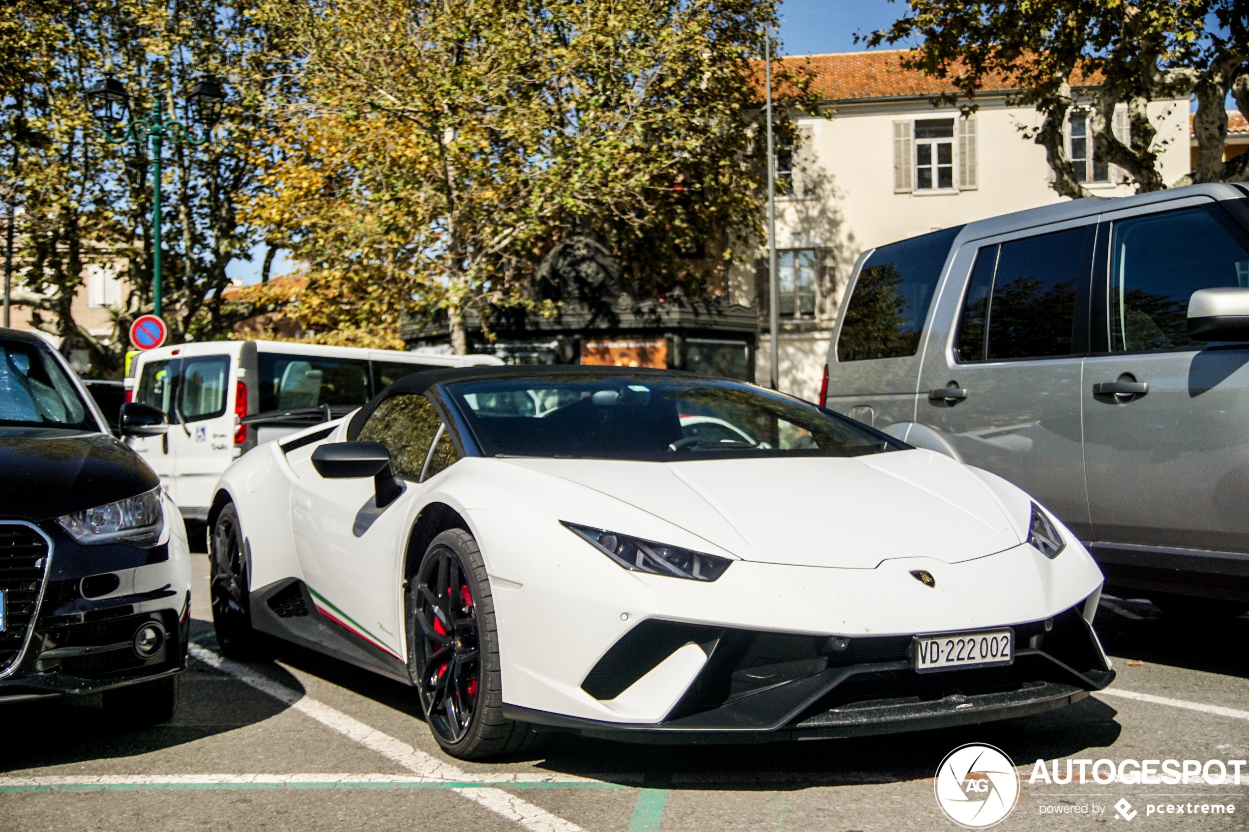 Lamborghini Huracán LP640-4 Performante Spyder