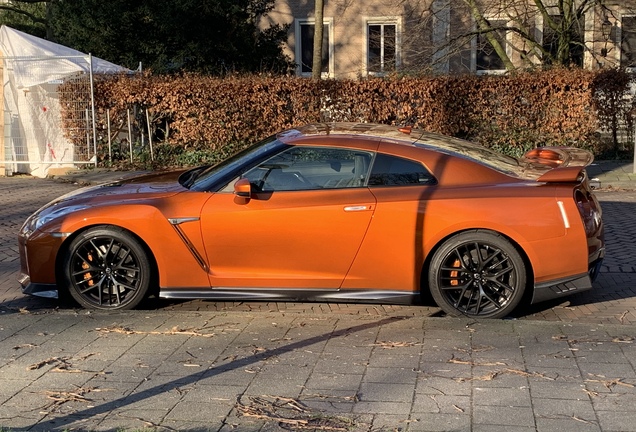 Nissan GT-R 2017