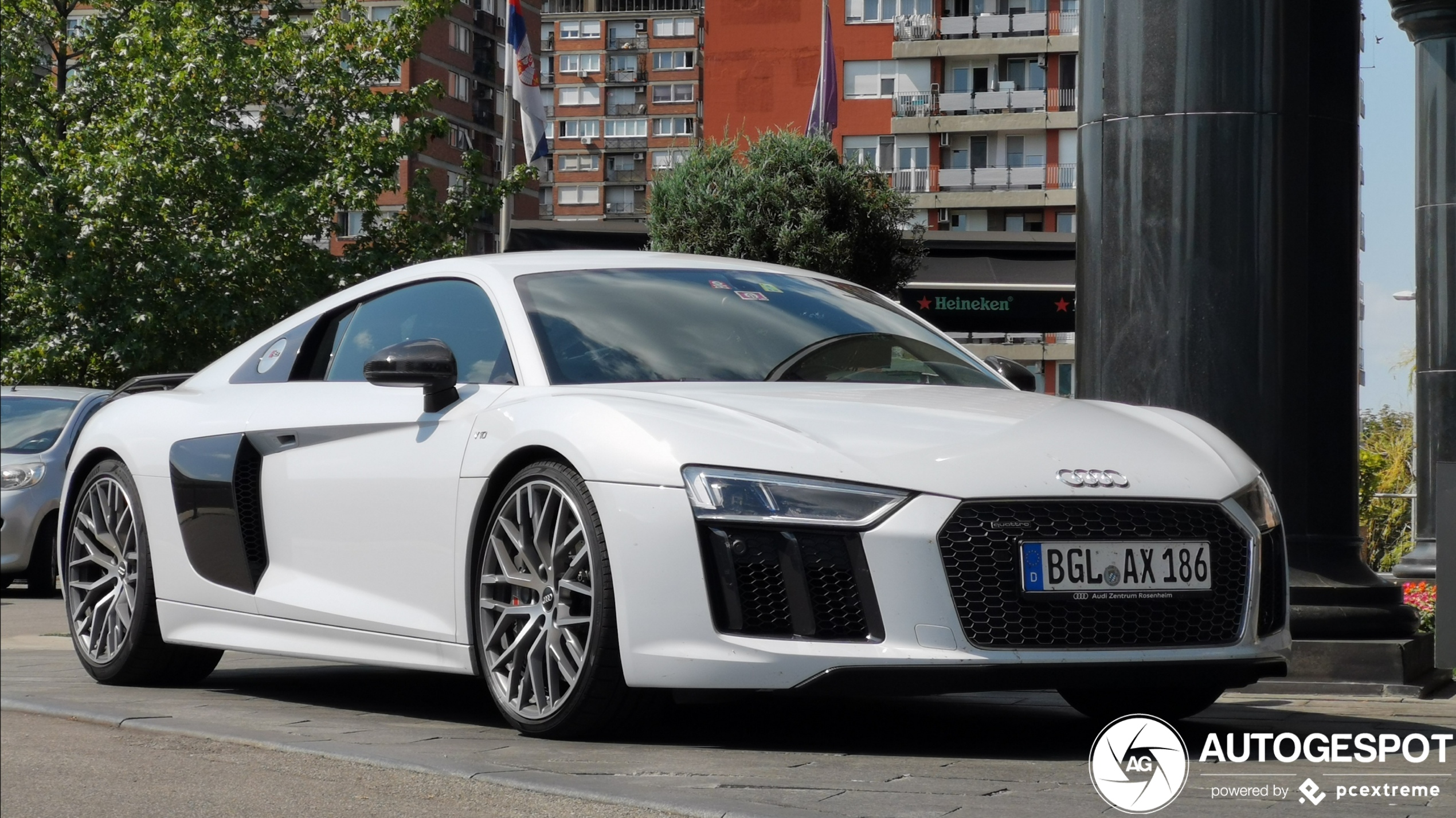 Audi R8 V10 Plus 2015