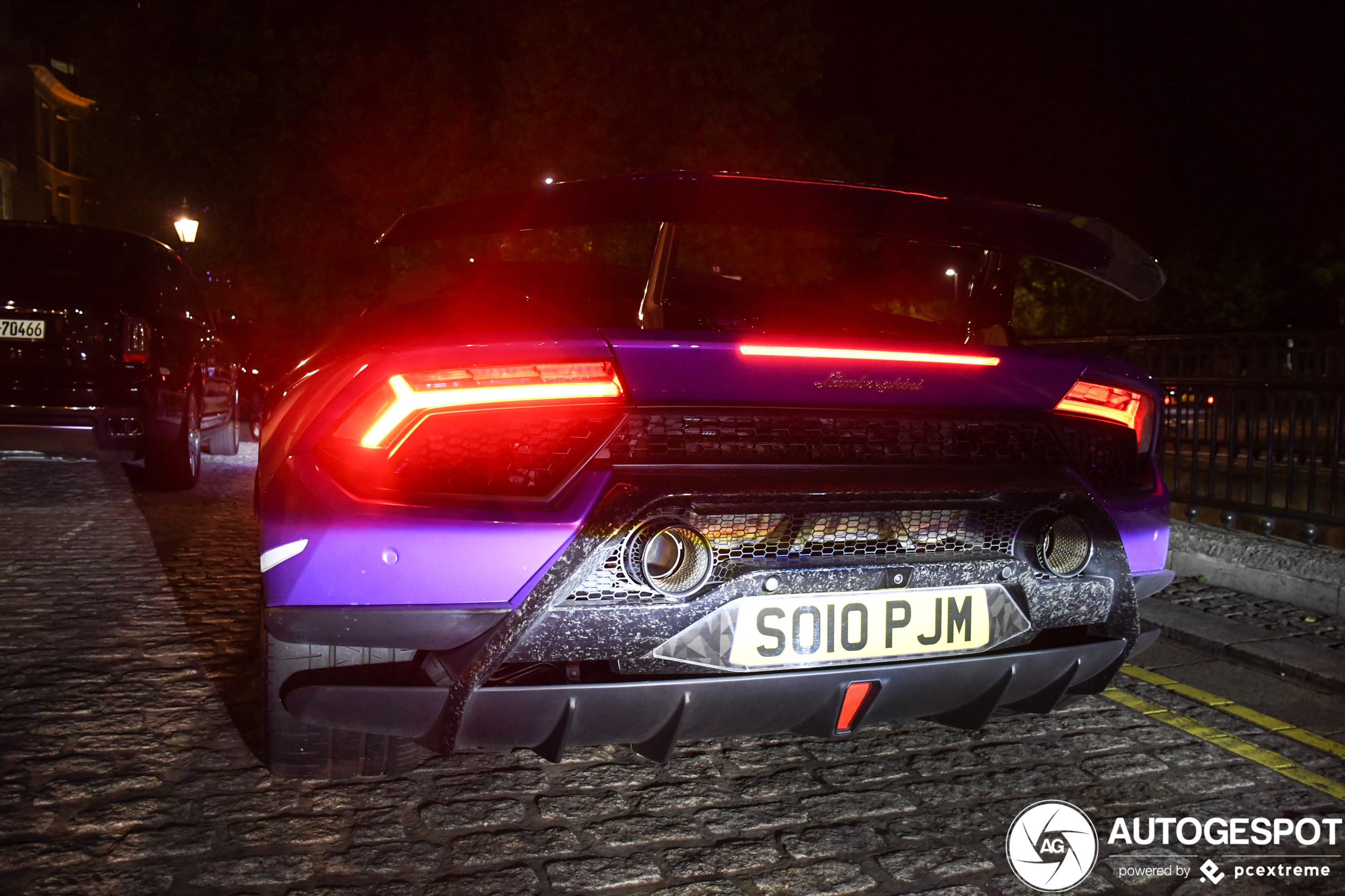 Lamborghini Huracán LP640-4 Performante Spyder