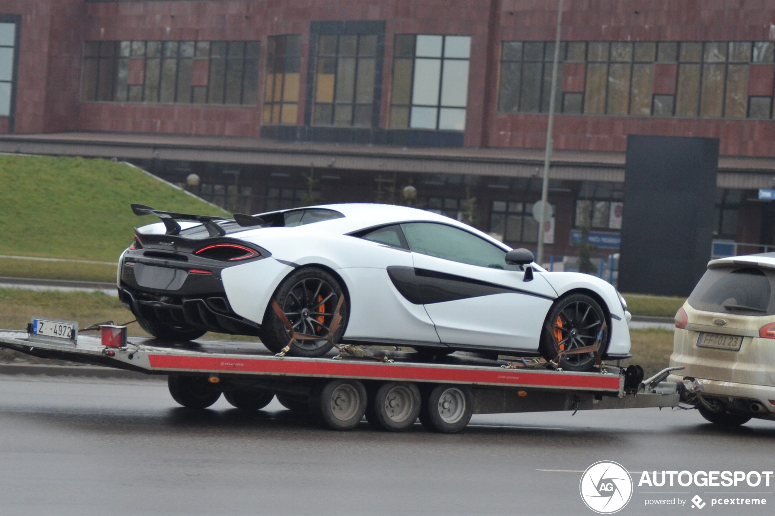 McLaren 570S