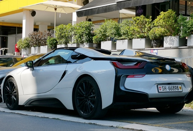 BMW i8 Roadster