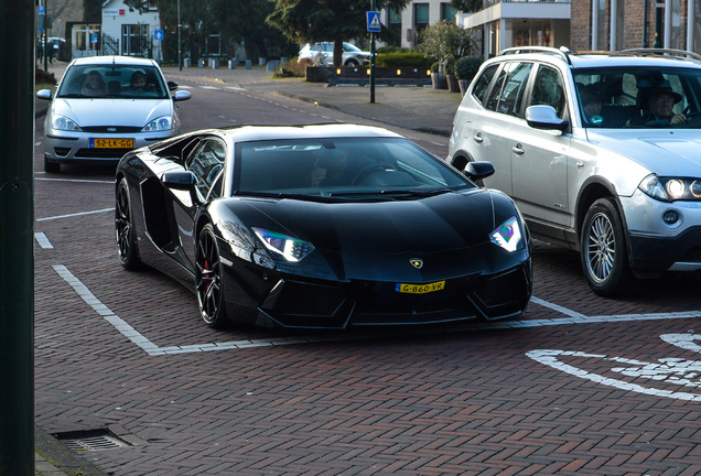 Lamborghini Aventador LP700-4