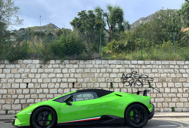 Lamborghini Huracán LP640-4 Performante Spyder