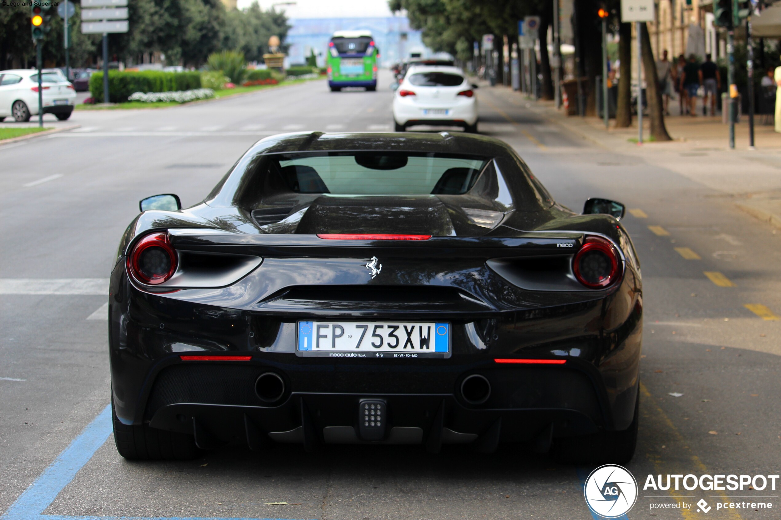 Ferrari 488 Spider