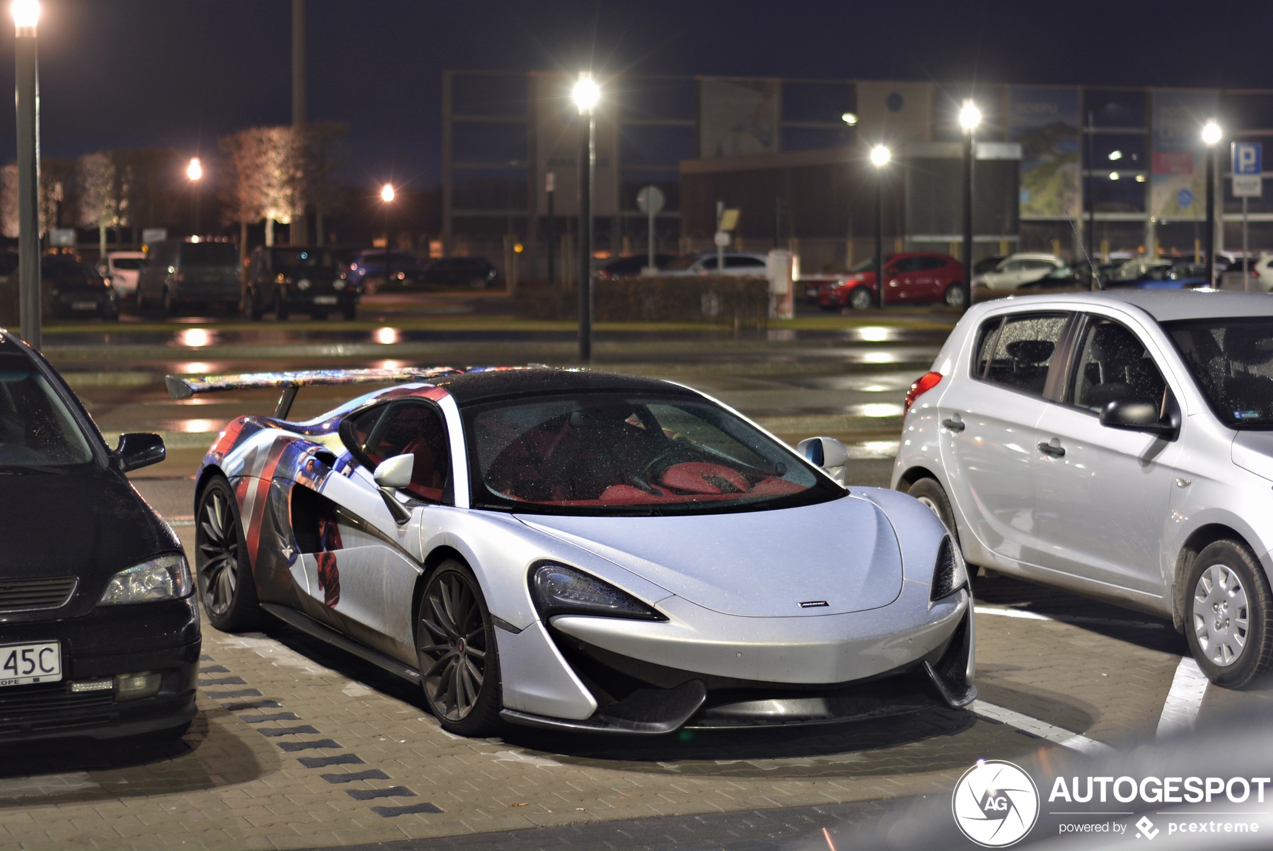 McLaren 570GT