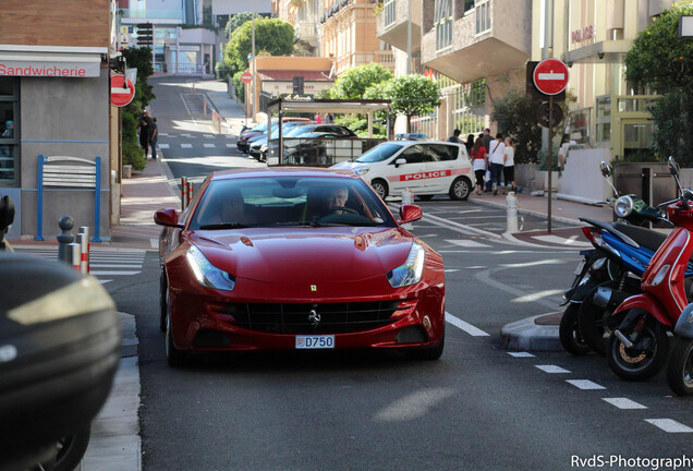 Ferrari FF