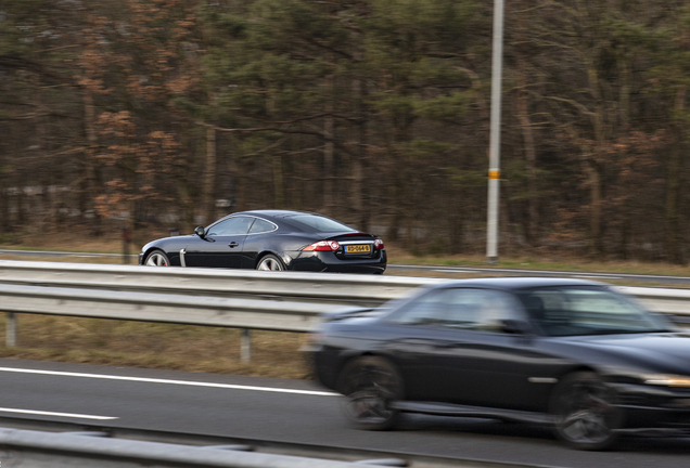 Jaguar XKR Portfolio