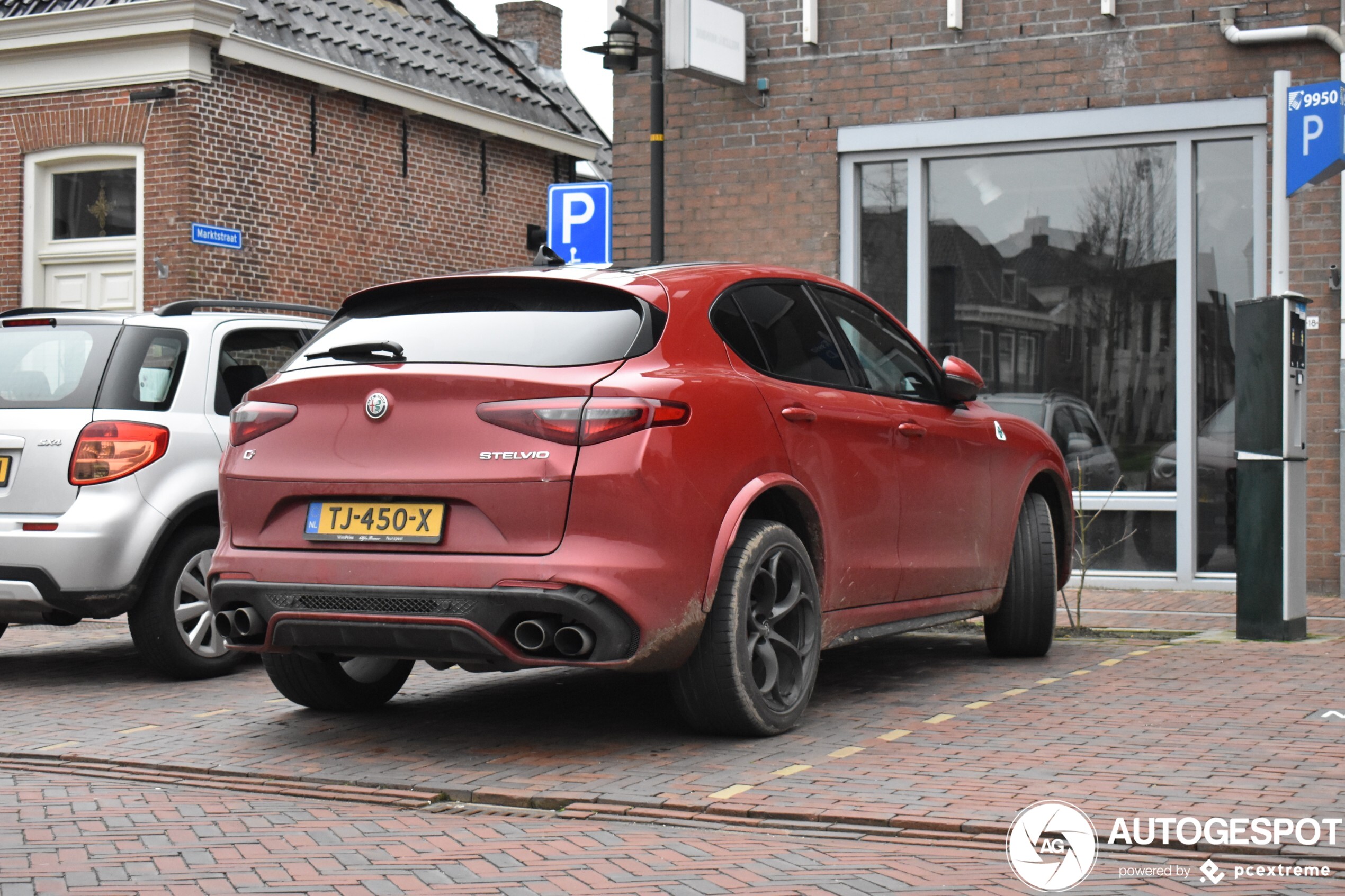 Alfa Romeo Stelvio Quadrifoglio