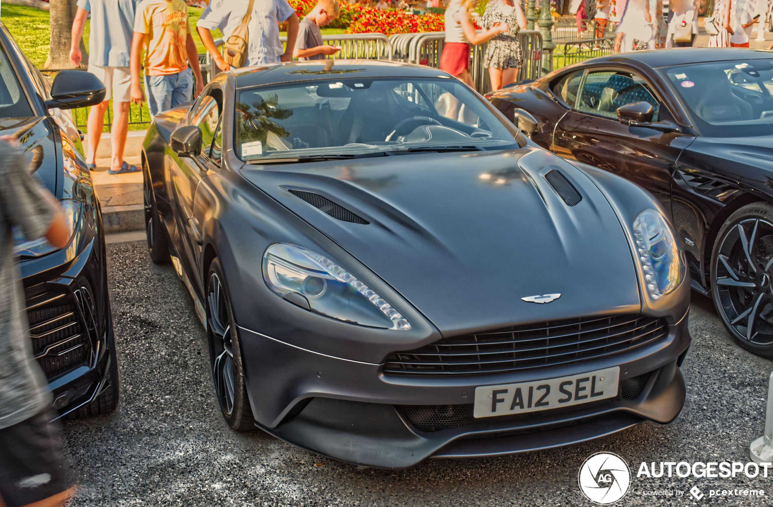 Aston Martin Vanquish 2013