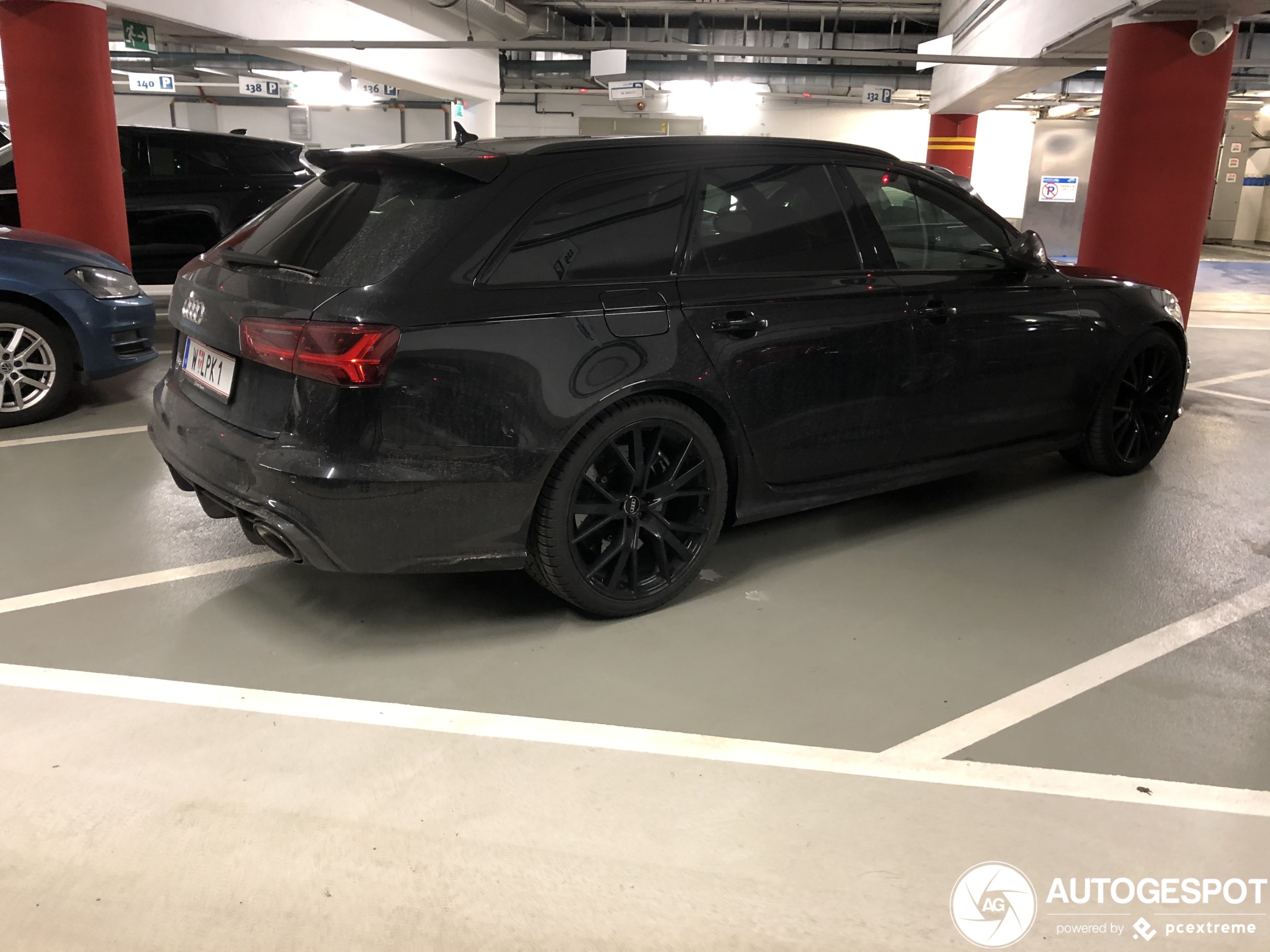 Audi RS6 Avant C7 2015