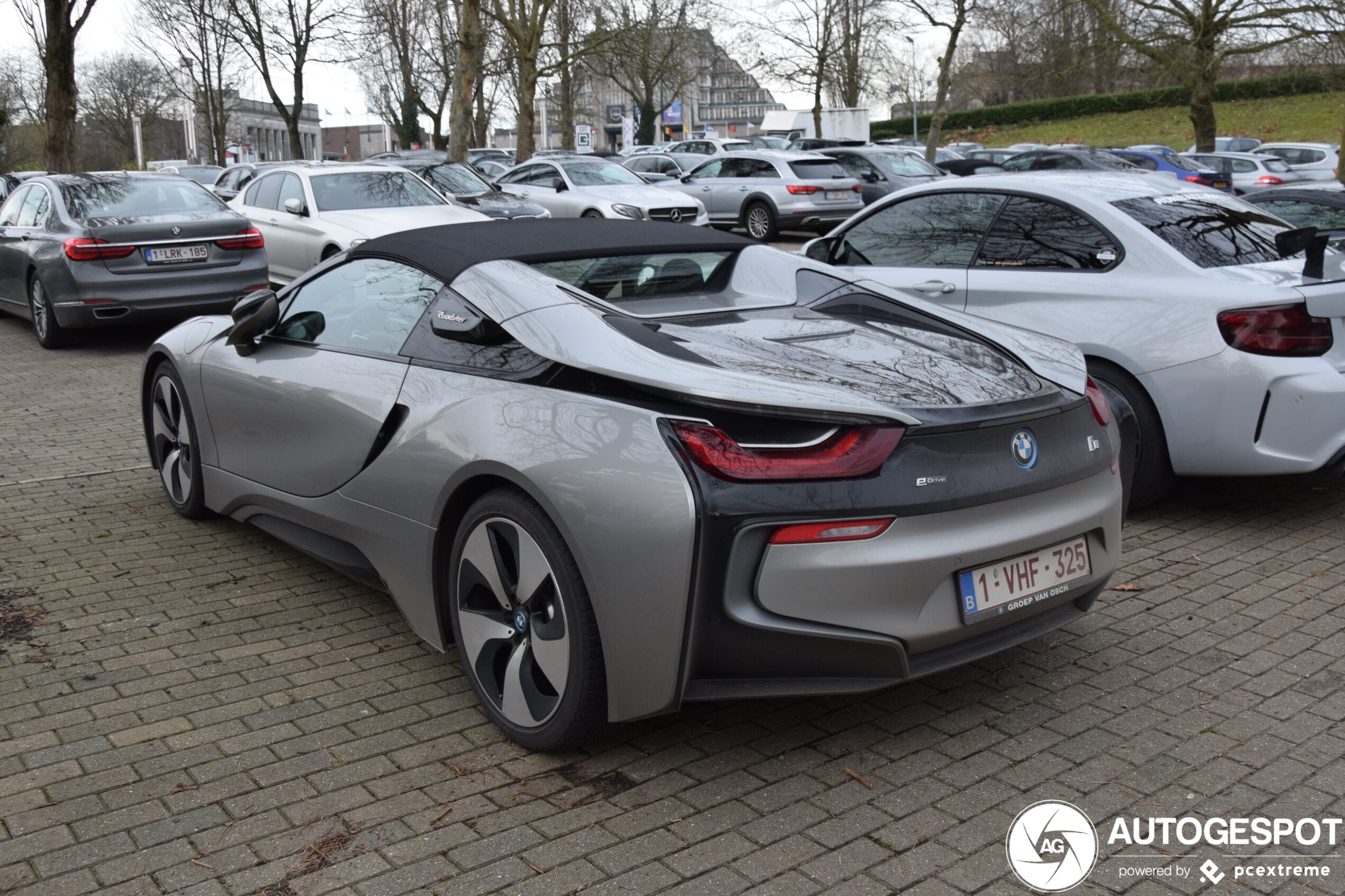 BMW i8 Roadster