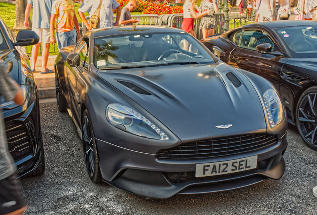 Aston Martin Vanquish 2013