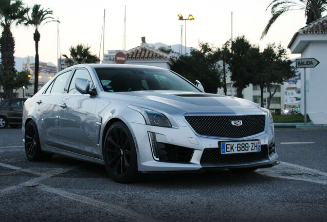 Cadillac CTS-V 2015