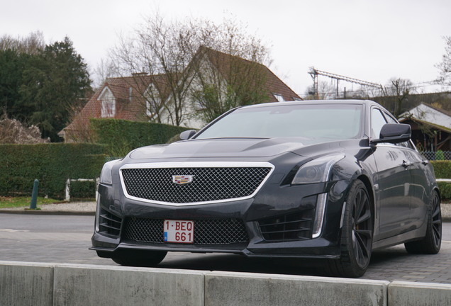 Cadillac CTS-V 2015