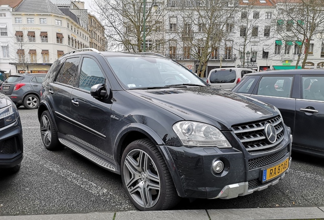 Mercedes-Benz ML 63 AMG W164 2009