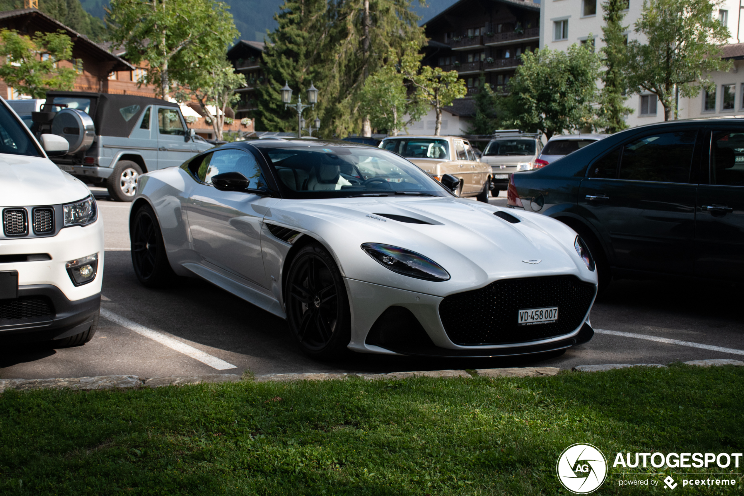 Aston Martin DBS Superleggera