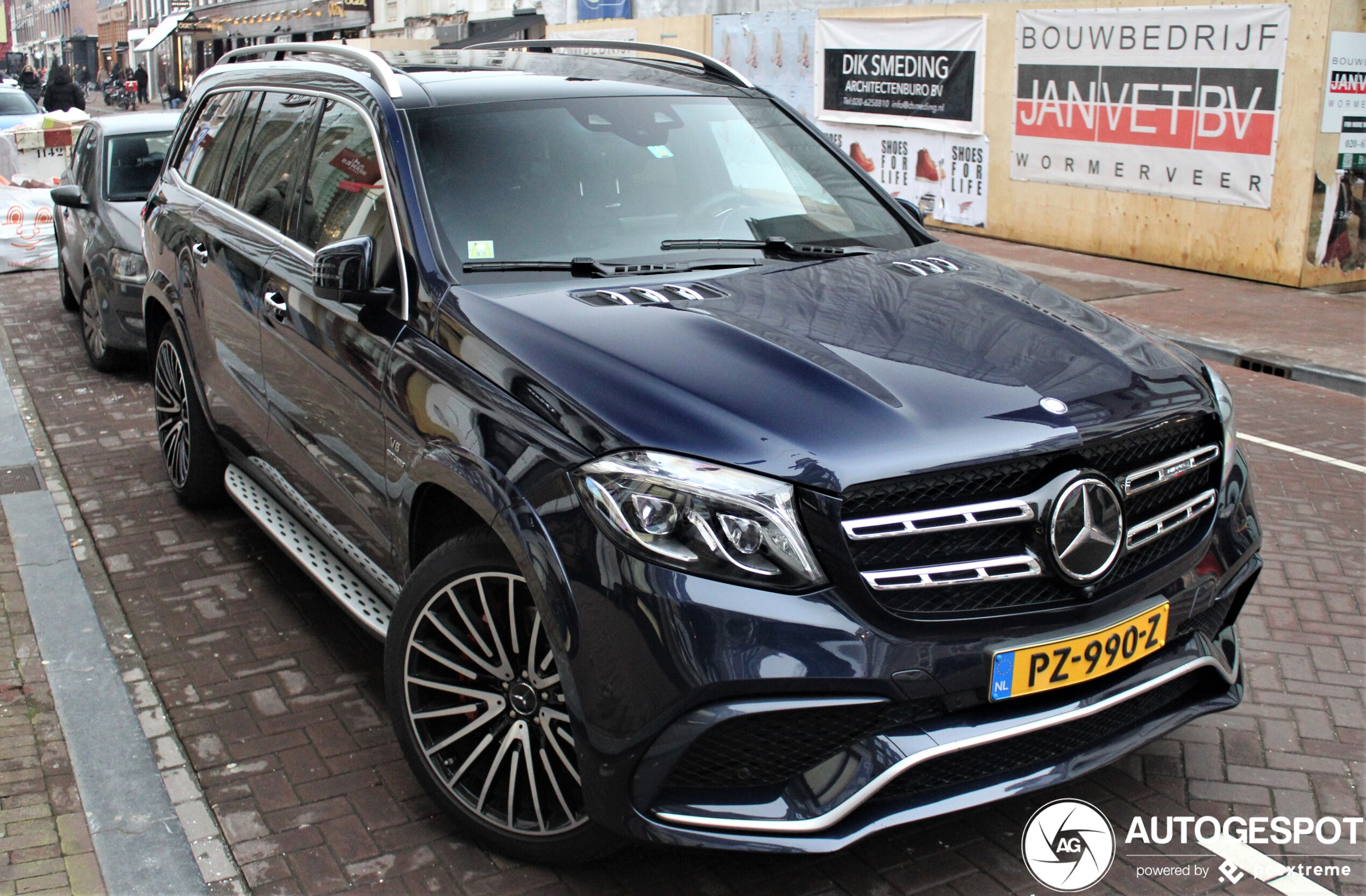 Mercedes-AMG GLS 63 X166