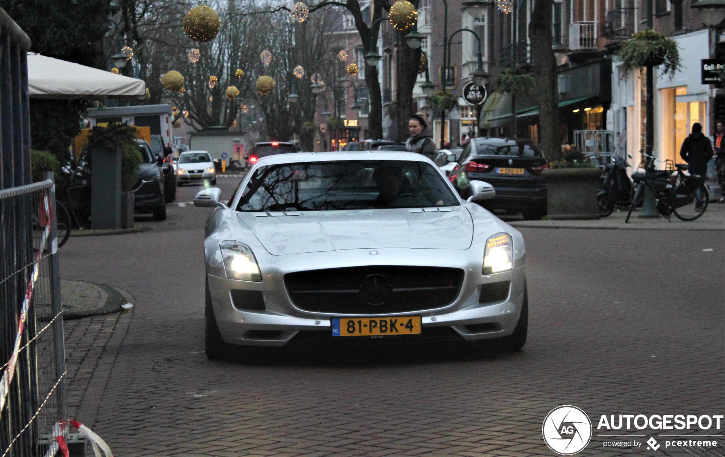 Mercedes-Benz SLS AMG