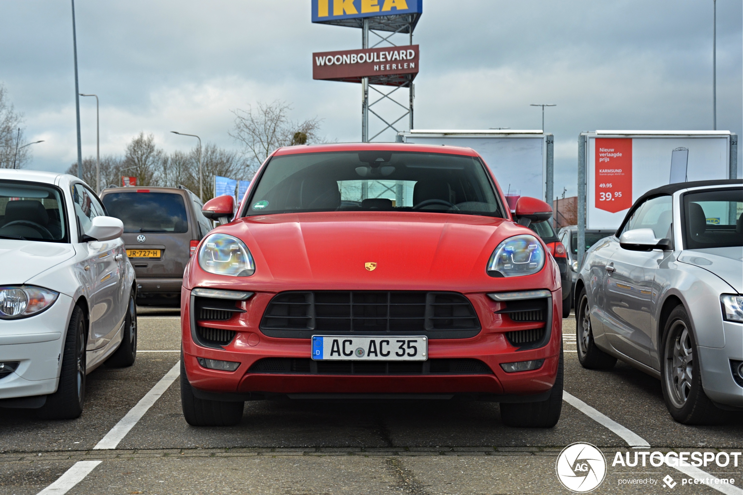 Porsche 95B Macan GTS