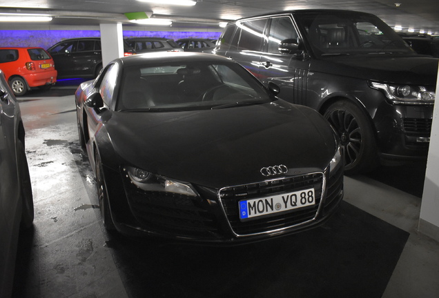 Audi R8