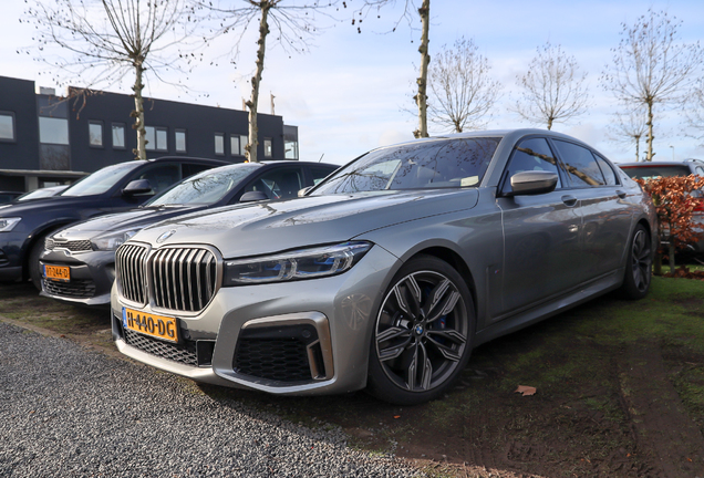 BMW M760Li xDrive 2019