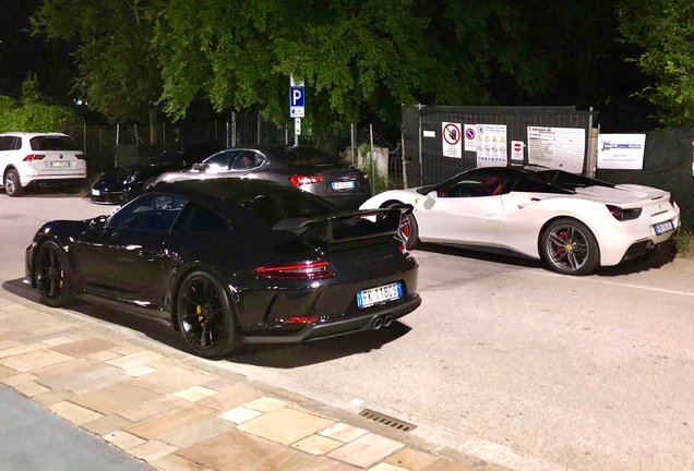 Ferrari 488 Spider