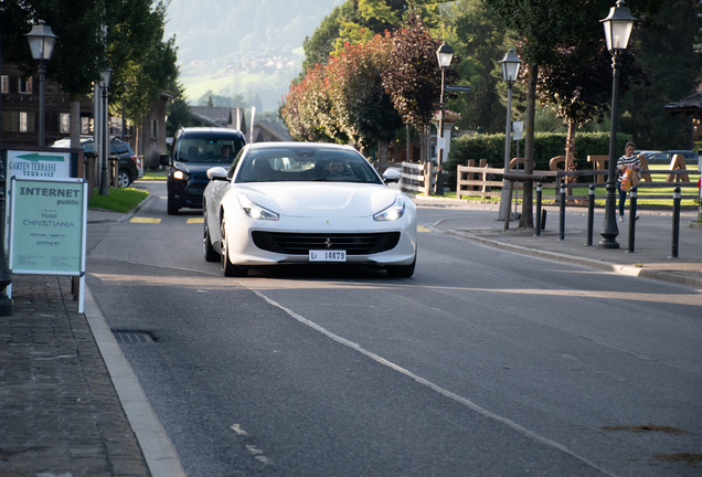 Ferrari GTC4Lusso T