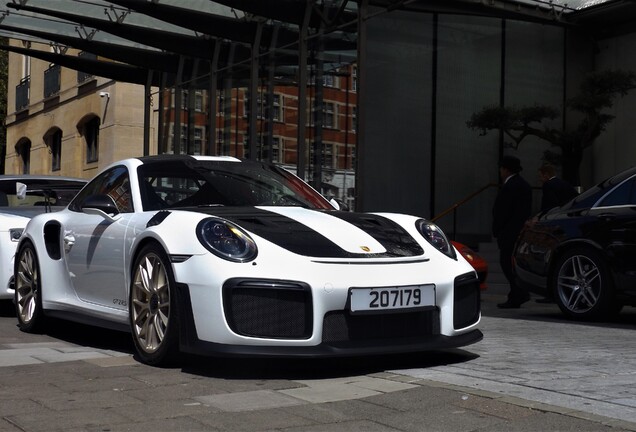 Porsche 991 GT2 RS Weissach Package